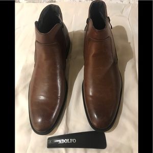 Never worn Men’s Adolfo brown shoe boots